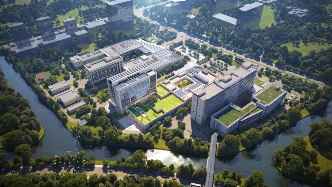 Shanghai Proton and Heavy Ion Center